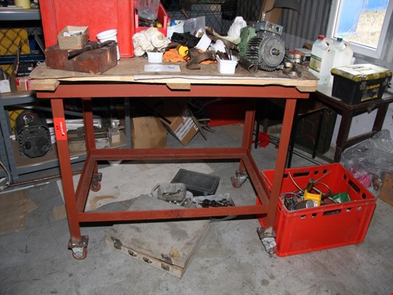 Used Steel table on wheels for Sale (Auction Premium) | NetBid Industrial Auctions